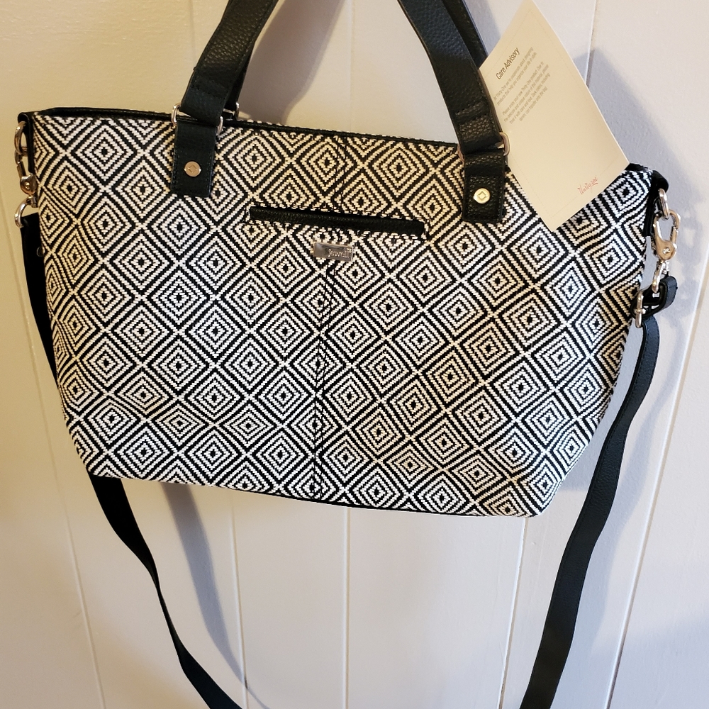 Jewel thirty-one purse
